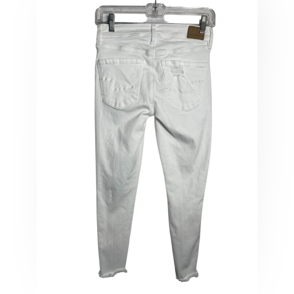 American Eagle jeans size 4 short white distressed raw hem Hi Rise Jeggings 🩷 - Picture 9 of 11